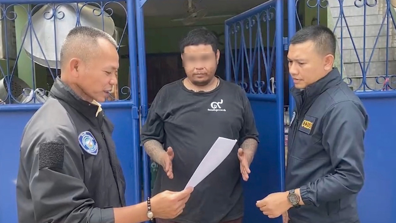 ตำรวจไซเบอร์ จับอีก 1 ลูกสมุนแก๊งคอลเซ็นเตอร์ โทรตุ๋นหมอ-นักธุรกิจ 143 ล้าน