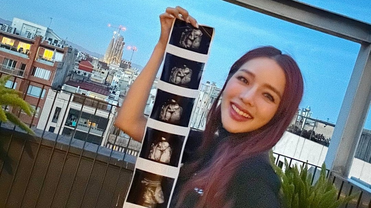 แอร์ ภัณฑิลา ประกาศข่าวดีท้องแล้ว เผยได้ยินเสียงหัวใจลูกน้ำตาไหลทุกที