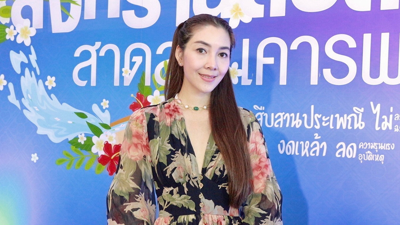 “วุ้นเส้น” ฉลองวันเกิดรัวๆ สงกรานต์ควง “นิกม์” เที่ยวญี่ปุ่น บอกฝ่ายชายไม่ต้องมีของขวัญ