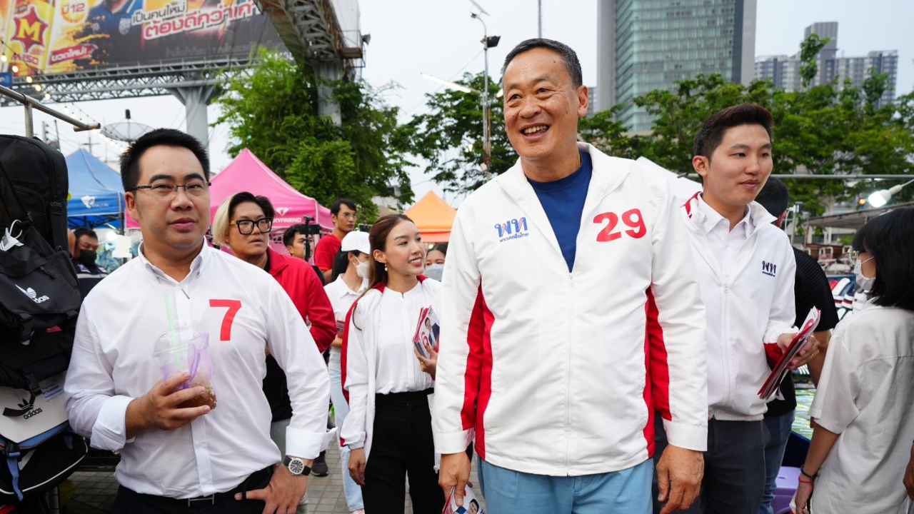 เลือกตั้ง 66 : “เศรษฐา” ย้อน “บิ๊กตู่” ทุกกลุ่มเดือดร้อนหมด แนะฟังเสียงที่ไม่อยากได้ยินบ้าง