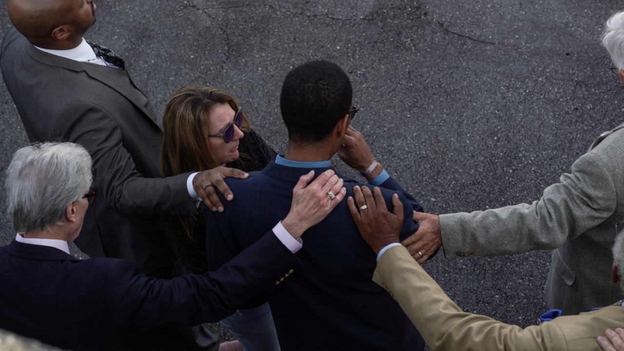 มือปืนบุกกราดยิงกลางปาร์ตี้วันเกิด "สวีท ซิกซ์ทีน" ที่สหรัฐฯ วัยรุ่นดับ 4 ศพ 