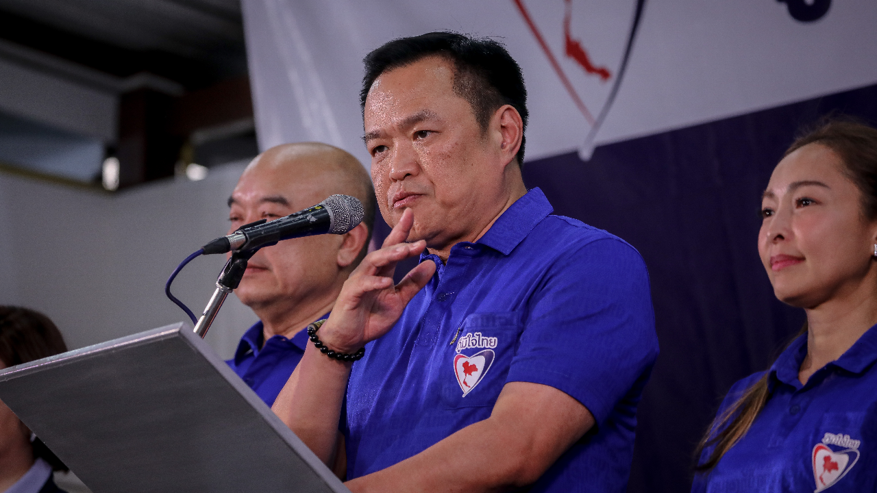 “อนุทิน” อ้อนขอคะแนนคนกรุง ถ้าเลือกทั้งคนทั้งพรรค ได้นั่งนายกฯ แน่นอน