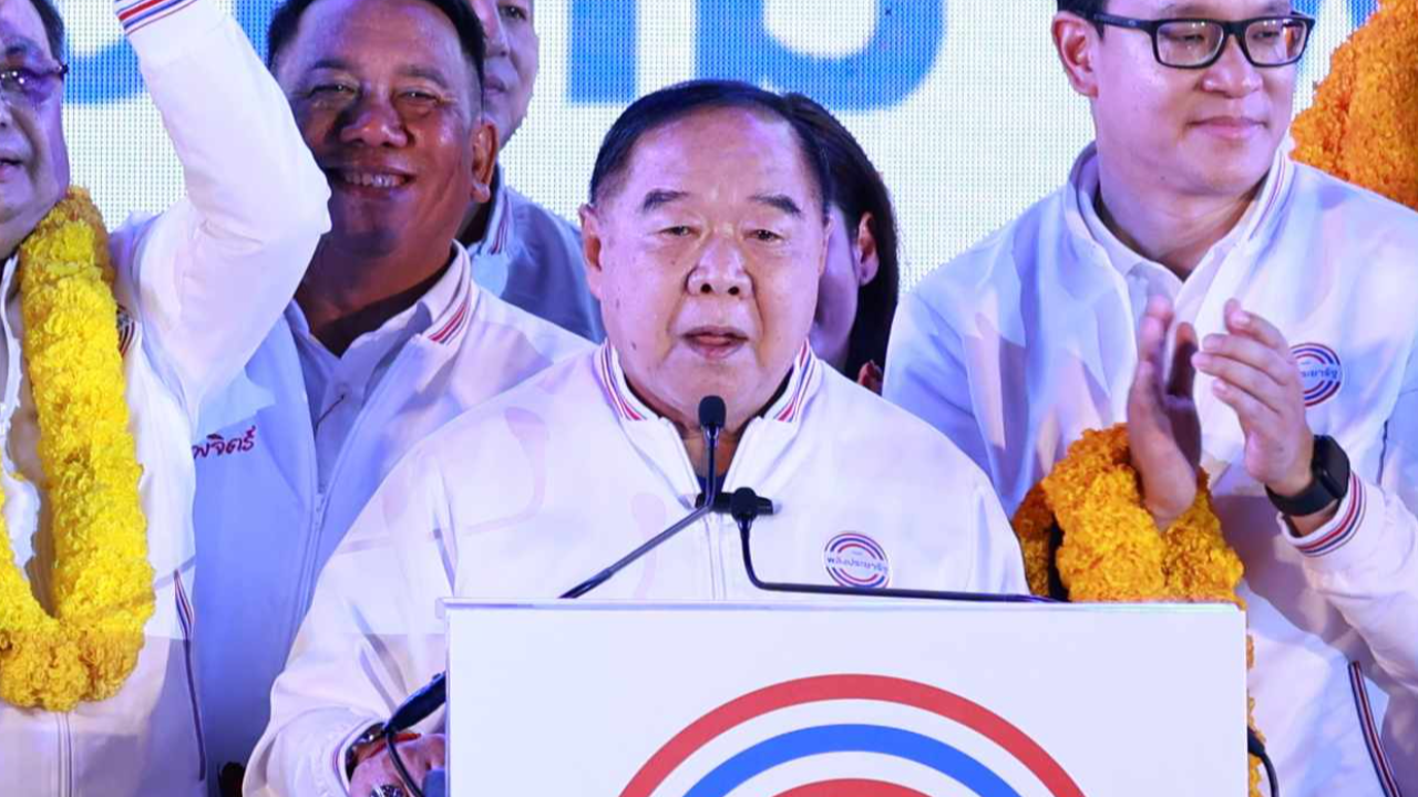 เลือกตั้ง 2566 : “บิ๊กป้อม” ตื่นเต้นปราศรัยครั้งแรก ไม่ตอบโอกาสจับมือเพื่อไทย