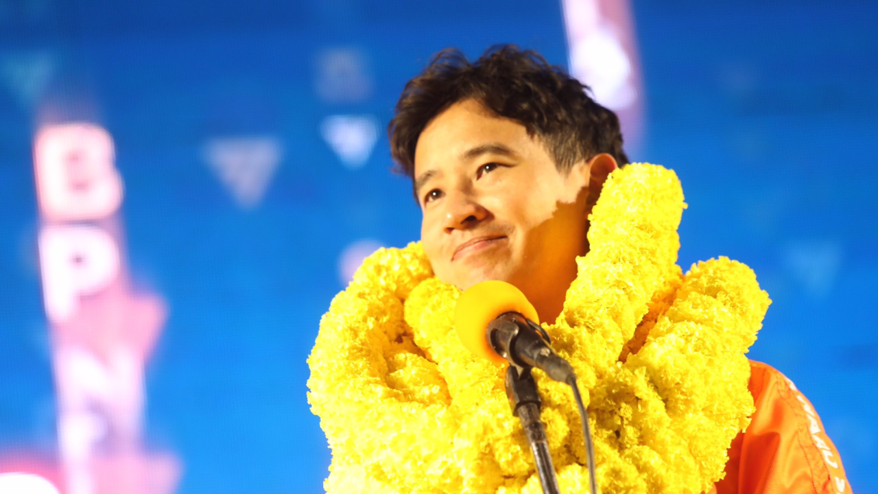 เลือกตั้ง 2566 : ก้าวไกล อาสาเสนอ นโยบาย “ทลายทุนทหาร” เพื่อชาวกาญจนบุรี