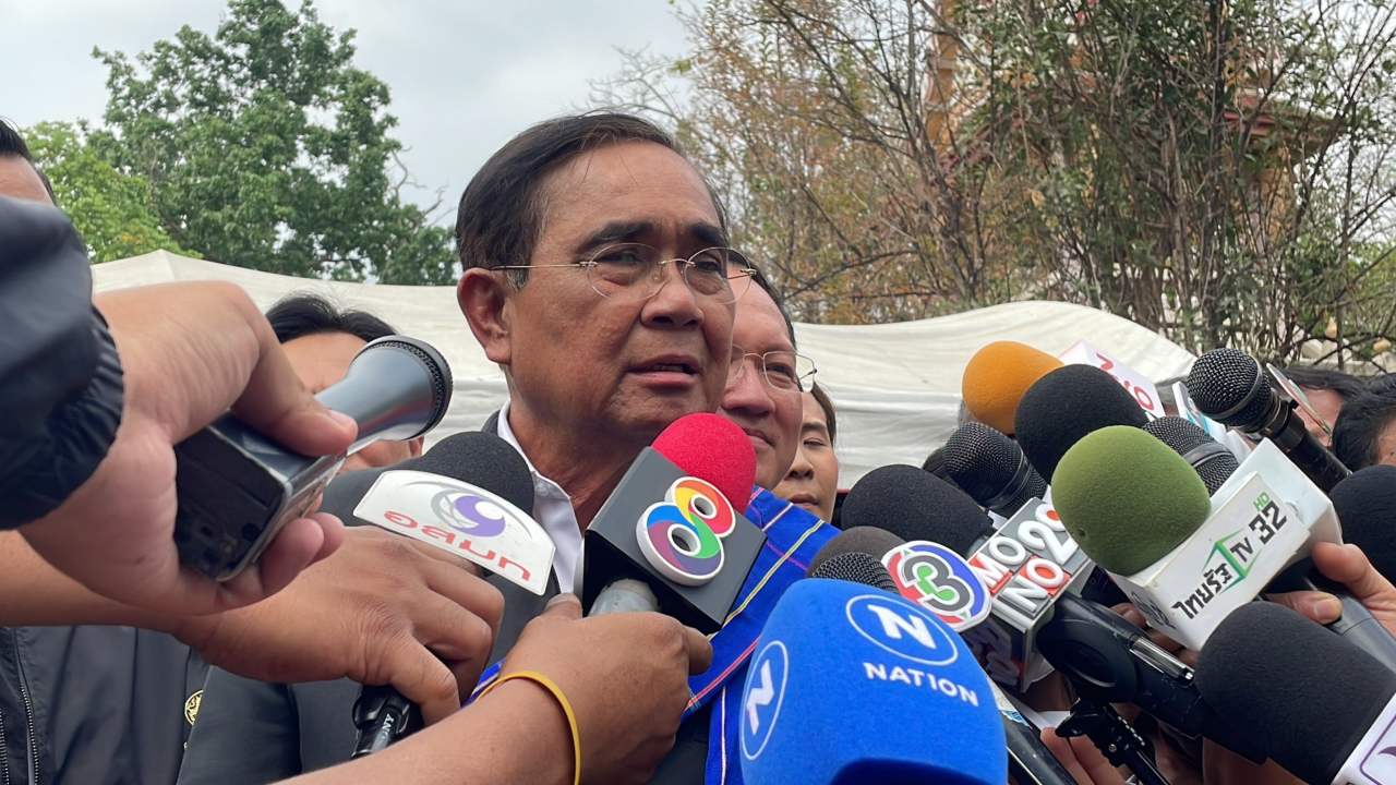 "บิ๊กตู่" เหน็บ 3 นิ้ว อีก 2 นิ้วหาย ไล่ไปหาหมอ ไม่โกรธใคร คนไทยด้วยกัน