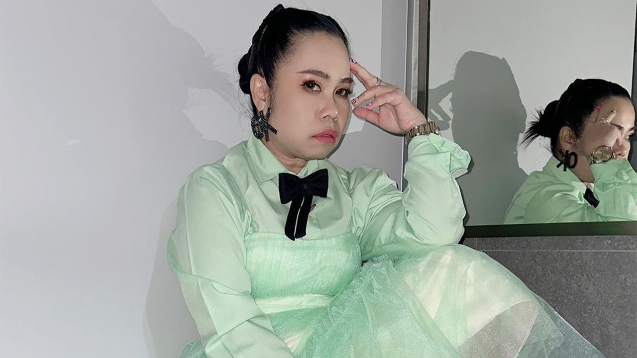 ตุ๊กกี้ โผล่คอมเมนต์ ข่าวเม้าท์คู่รักดาราเลิกเงียบเพราะฝ่ายหญิงหมดรัก