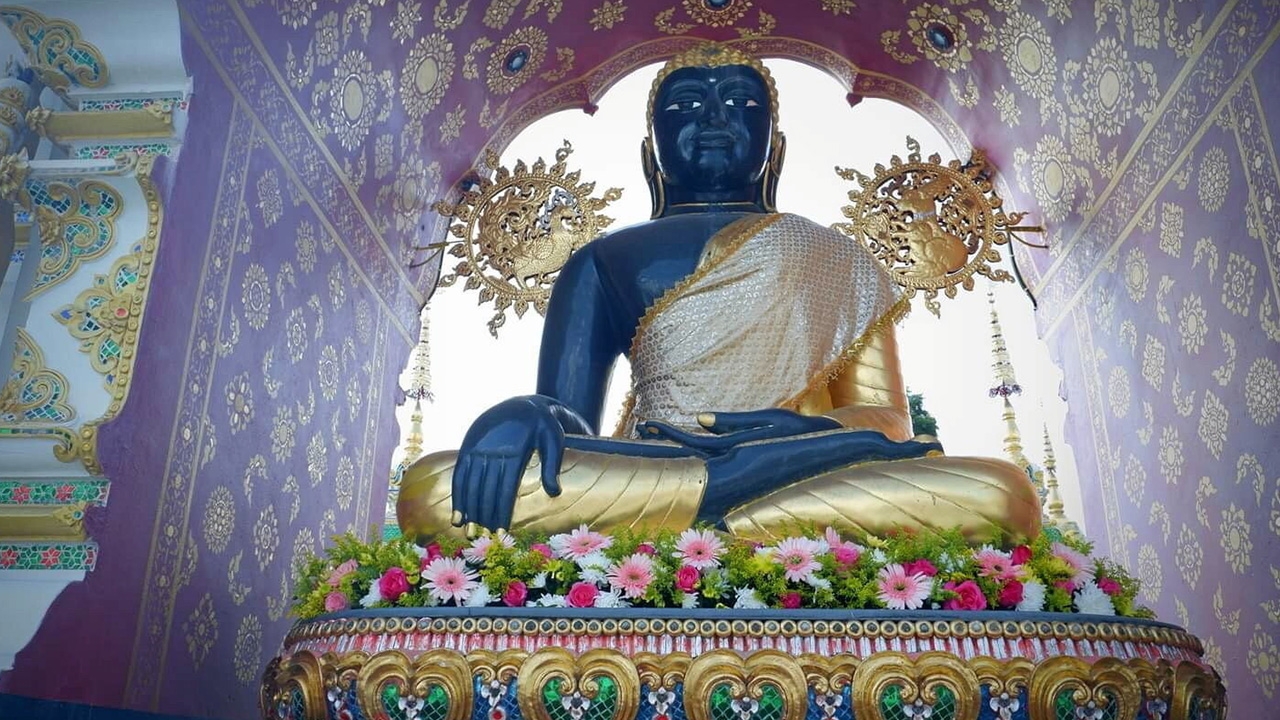 คติธรรม "บุญ-บาป" หลวงพ่อองค์ดำบันดาลสุข