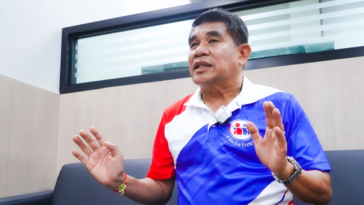 เลือกตั้ง 2566 : "เจ๋ง ดอกจิก" ตั้งกลุ่มรวมใจรักชาติ หยุดแลนด์สไลด์ หนุน "ลุงตู่" เป็นนายกฯ