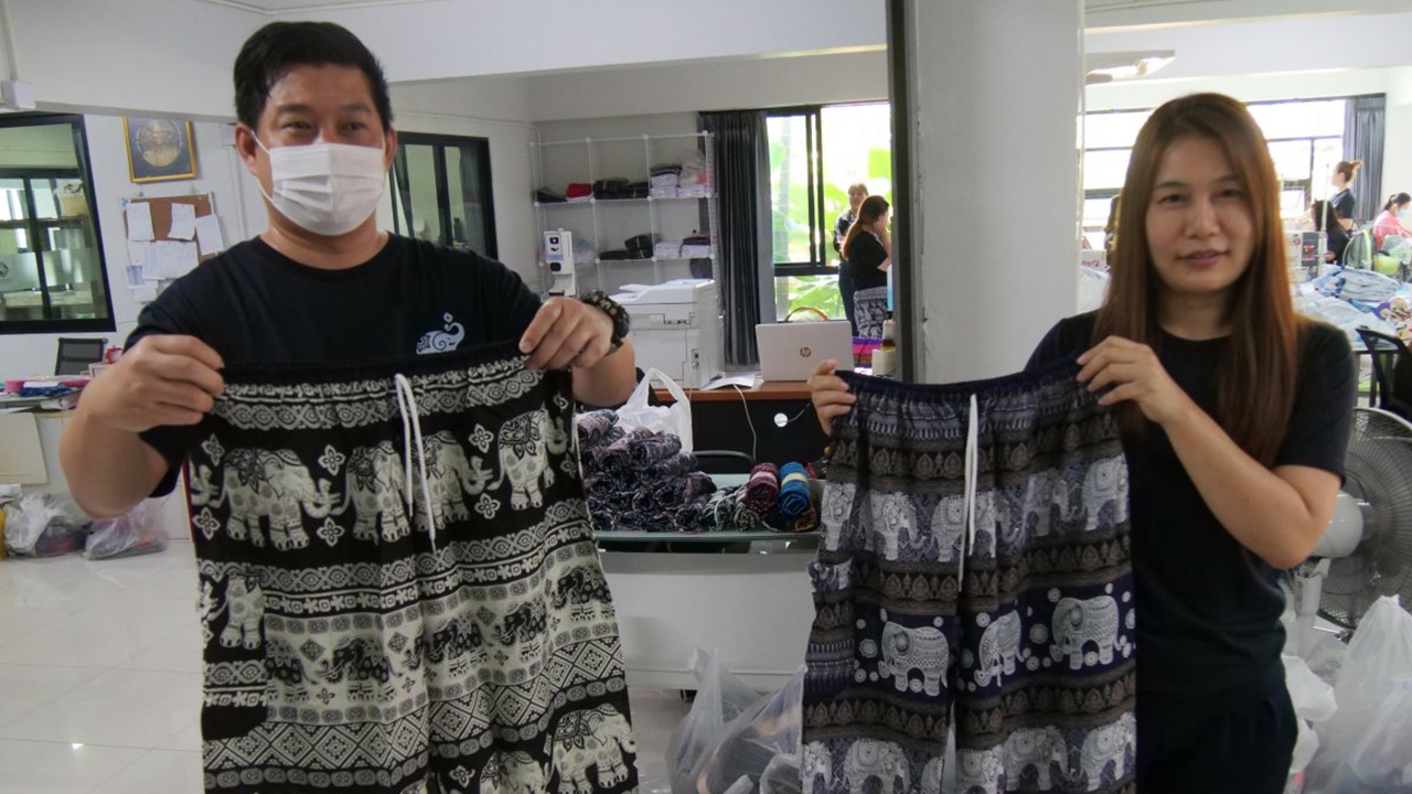 กางเกงลายช้างฟีเวอร์ ออเดอร์พุ่งโรงงานเย็บไม่ทัน งงเขมรเคลมย้ำของไทย 100%