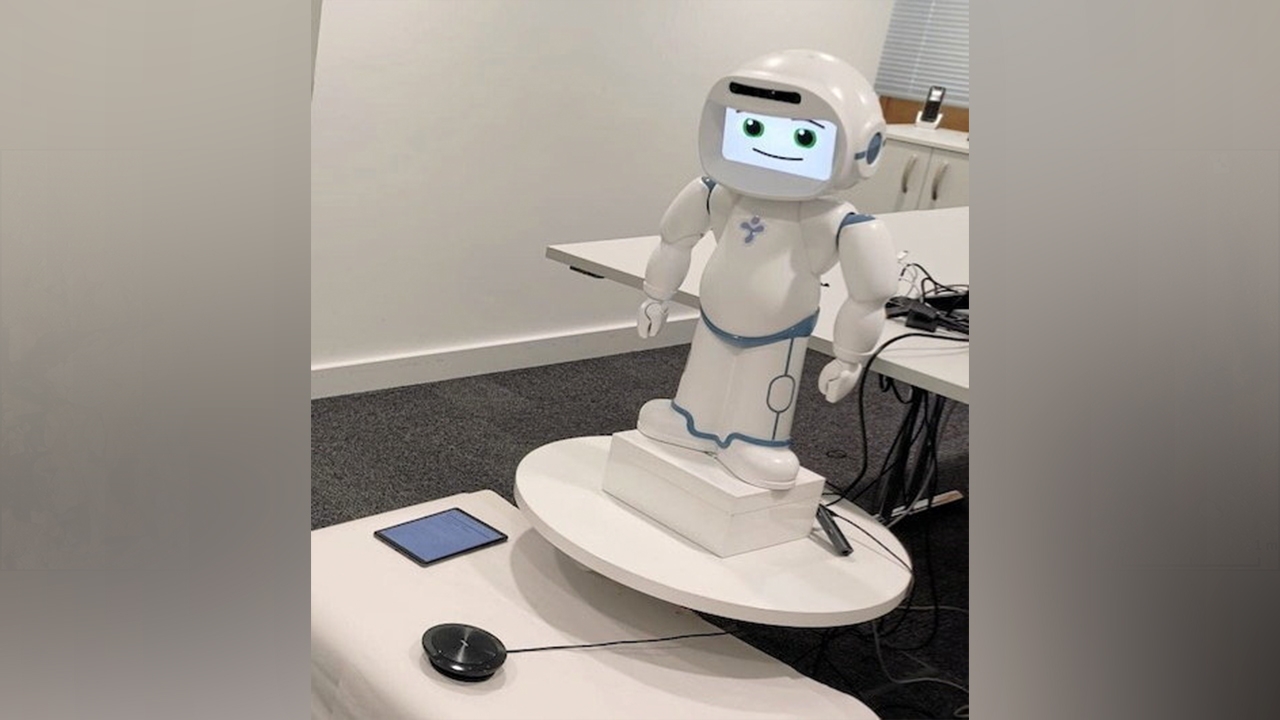 หุ่นยนต์กับการช่วยพัฒนาสุขภาพจิตใจ