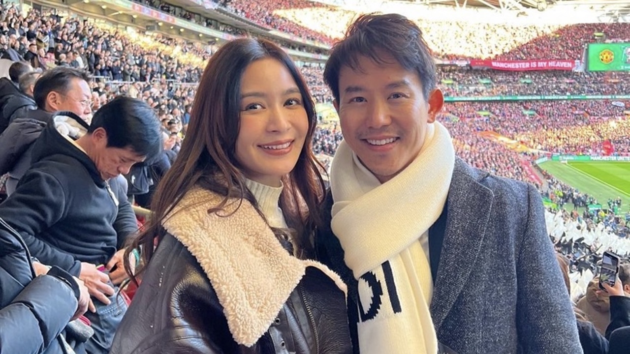 ไม่โสดแล้วจ้า เบนซ์ ปุณยาพร หวานฉ่ำโพสต์รูปคู่เปิดตัวแฟนหนุ่ม 