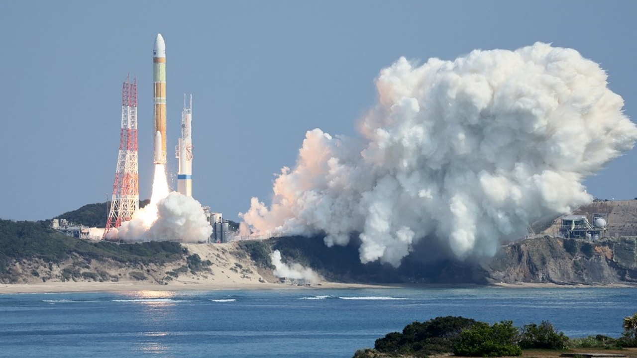 ญี่ปุ่นส่งจรวด H3 สู่อวกาศล้มเหลว จำใจต้องระเบิดทิ้ง