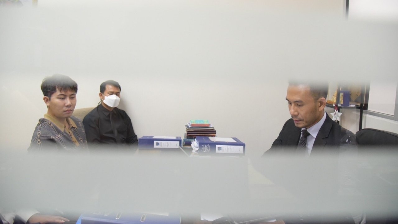 "แทนไท" ดอดพบดีเอสไอ ปัดข้อหา "ร่วมจัดให้เล่นการพนัน และร่วมกันฟอกเงิน"