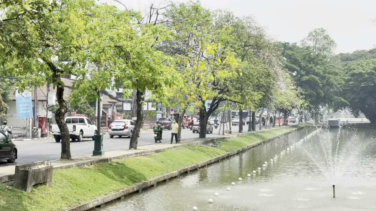 เทศบาลนครเชียงใหม่ เตรียมพร้อมรับสงกรานต์ คูเมืองเติมน้ำเต็ม คุณภาพมาตรฐาน