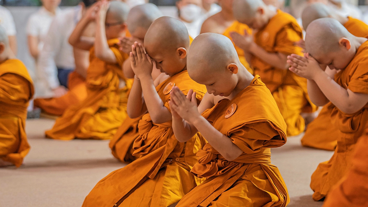 "สามเณรปลูกปัญญาธรรม ปี 9" สืบทอดธรรมะบนเมืองมรดกโลก