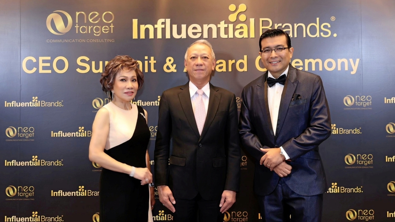 รางวัลแห่งความสำเร็จท็อปแบรนด์ ซีอีโอหญิงที่ทรงอิทธิพลต่อผู้บริโภค