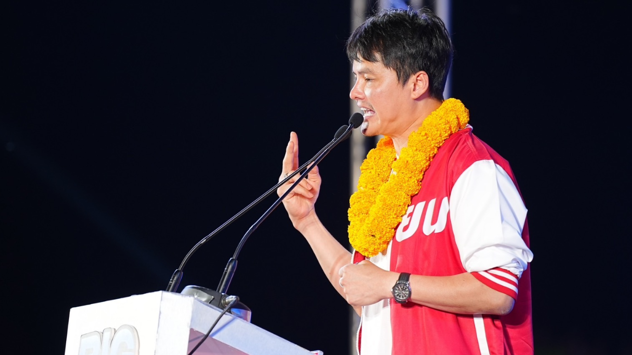 เลือกตั้ง 66 : "พรรคเปลี่ยน" หาเสียง พะเยา ท้าดีเบต "ชัยวุฒิ" ปมดิจิทัล  