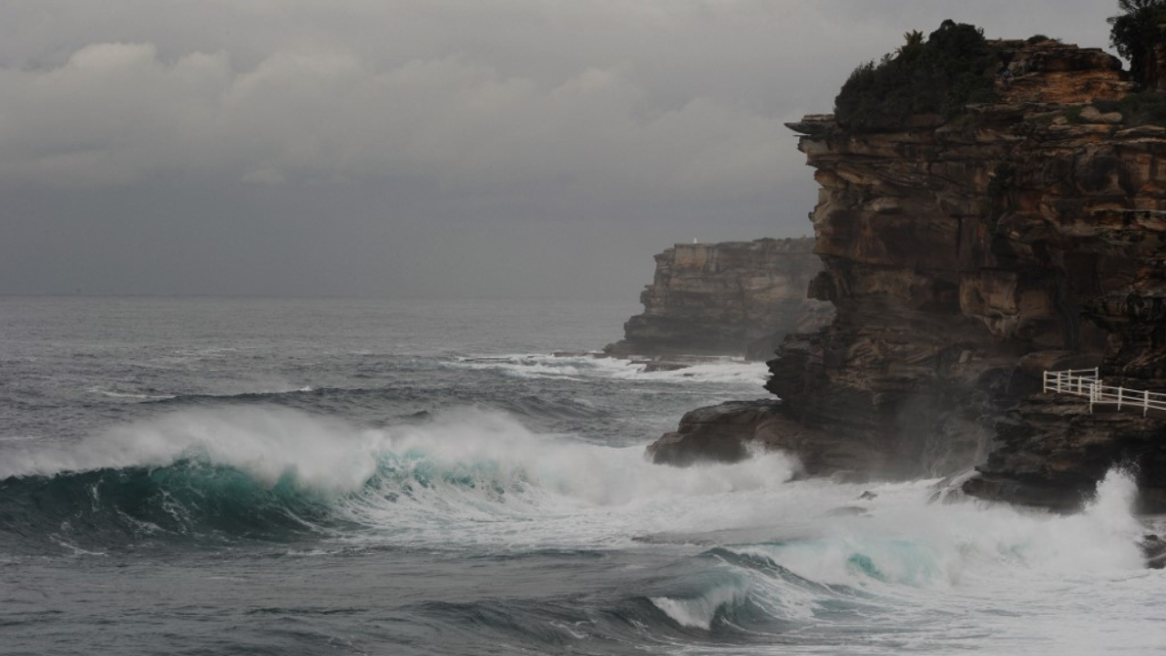 ออสเตรเลีย รับมือไซโคลนโซนร้อน "อิลซา" พัดขึ้นฝั่งด้วยความรุนแรงระดับ 5