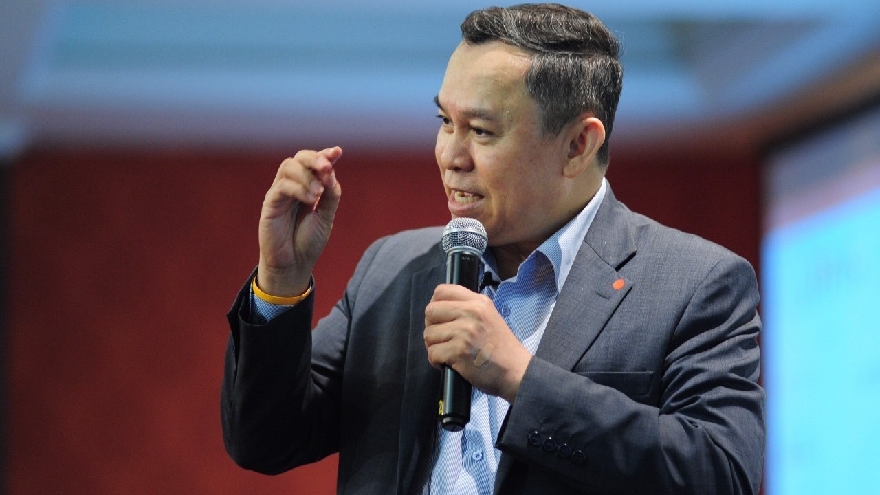 "นพดล" นั่งเก้าอี้ กตช. รับลูก ผบ.ตร. เปิดค่ายเยาวชนไซเบอร์ปลอดภัย