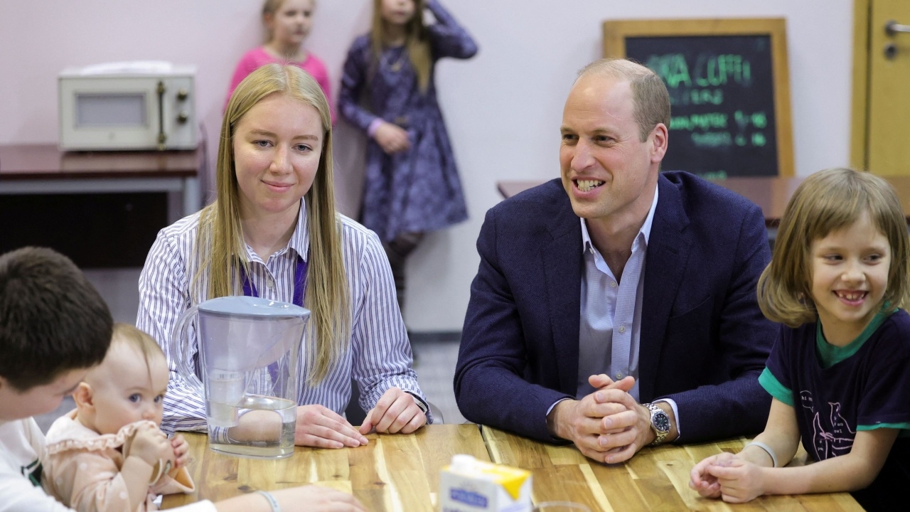 สุดประทับใจ เจ้าชายวิลเลียม เยือนโปแลนด์ เยี่ยมทหาร-ศูนย์ลี้ภัยชาวยูเครน