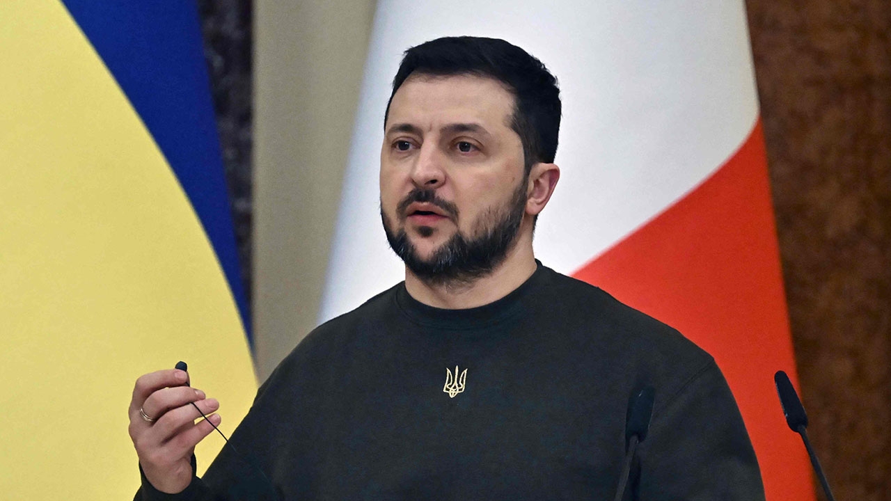 "โวโลดิเมียร์ เซเลนสกี" ผู้นำยูเครนจ้อเอพี