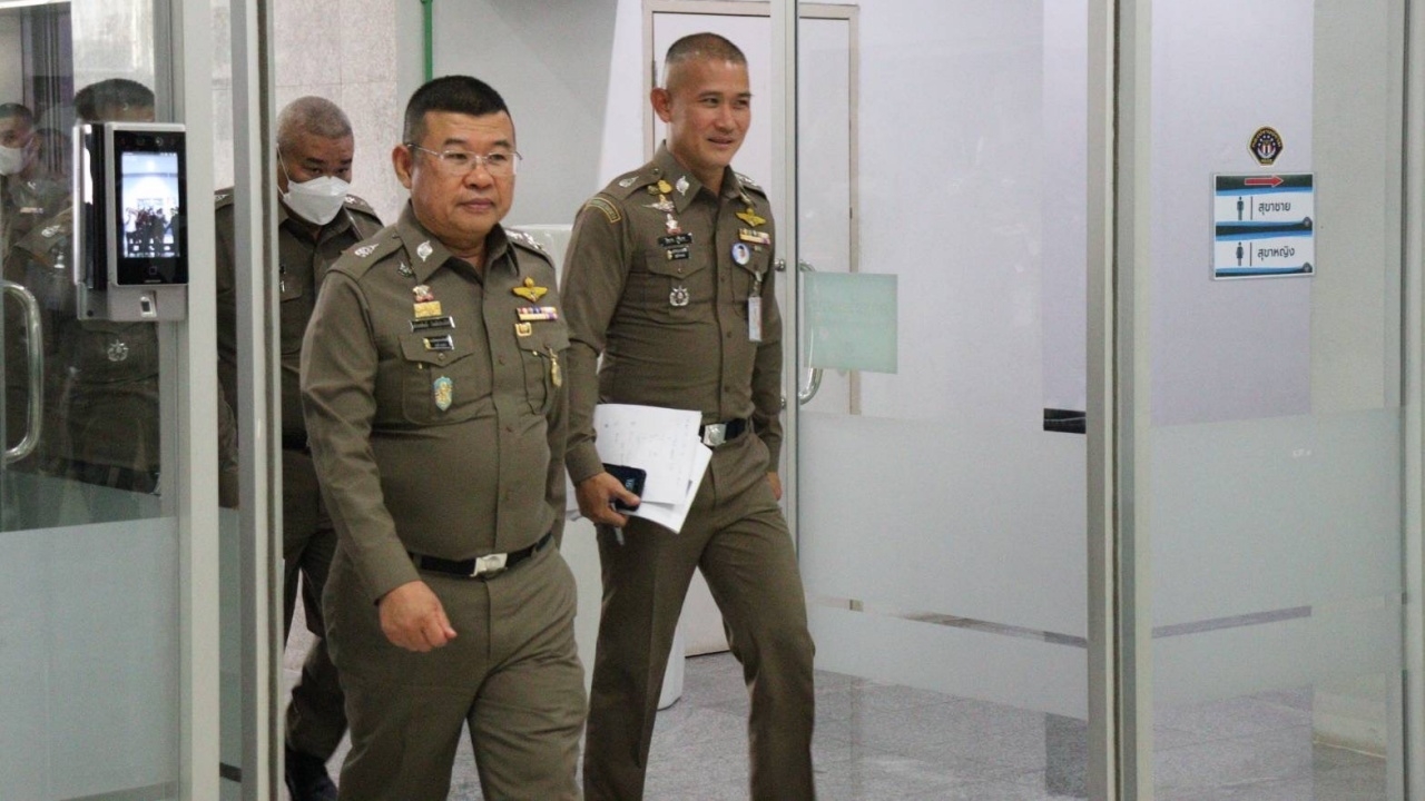 ผบ.ตร. มอบ กองปราบ รับเงิน 6 ล้านจาก "ชูวิทย์" พร้อมสอบ 2 นายพลตำรวจ