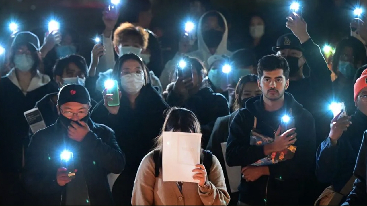 เมื่อเทคโนโลยีกลายเป็น “ดาบสองคม” ของการประท้วงในเอเชีย