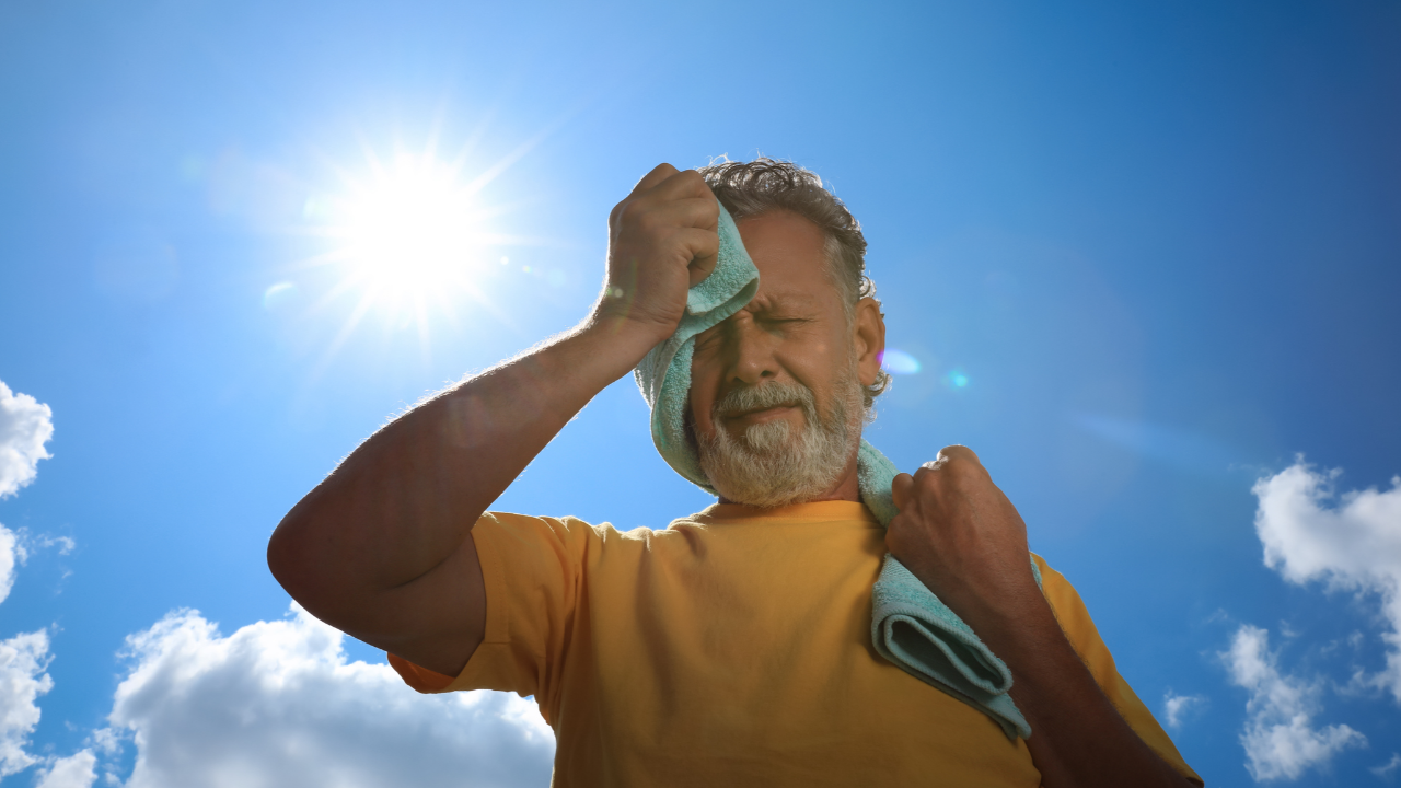 เช็กอาการ "ฮีตสโตรก" พร้อมวิธีป้องกันก่อนสายเกินแก้ 