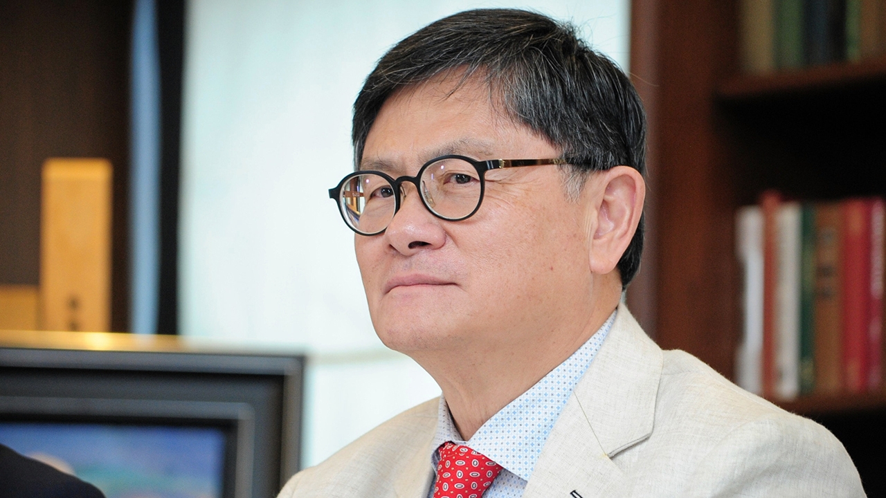 โปรดเกล้าฯ แต่งตั้ง 7 อธิการบดี 6 นายกสภาฯ