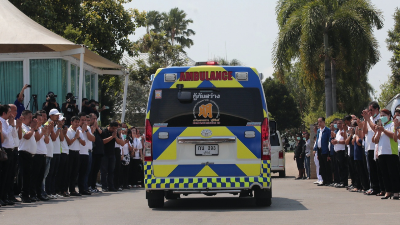 ศพ เอ๋ ชนม์สวัสดิ์ กลับถึงบ้านขาวสมุทรปราการ สวดอภิธรรม 7 คืน