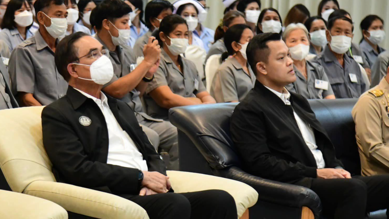 "ลุงตู่" มอบ "ธนกร" ไปเชียงรายพรุ่งนี้ ดัน สื่อสารสร้างสรรค์ รัฐ-ประชาชน