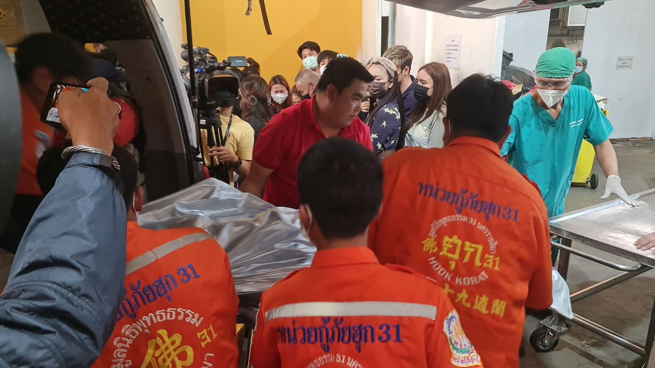 ส่งพิสูจน์อัตลักษณ์ 11 ศพรถตู้ตกถนน พบสาเหตุไฟไหม้จากน้ำมันไม่ใช่แก๊ส