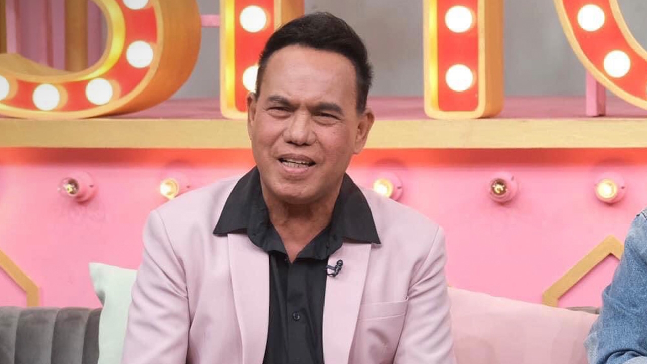 เผยโฉมหน้า แมคคิว ลูกชาย เสรี รุ่งสว่าง ที่หลายคนไม่เคยเห็น คล้ายยอดรักมาเกิด