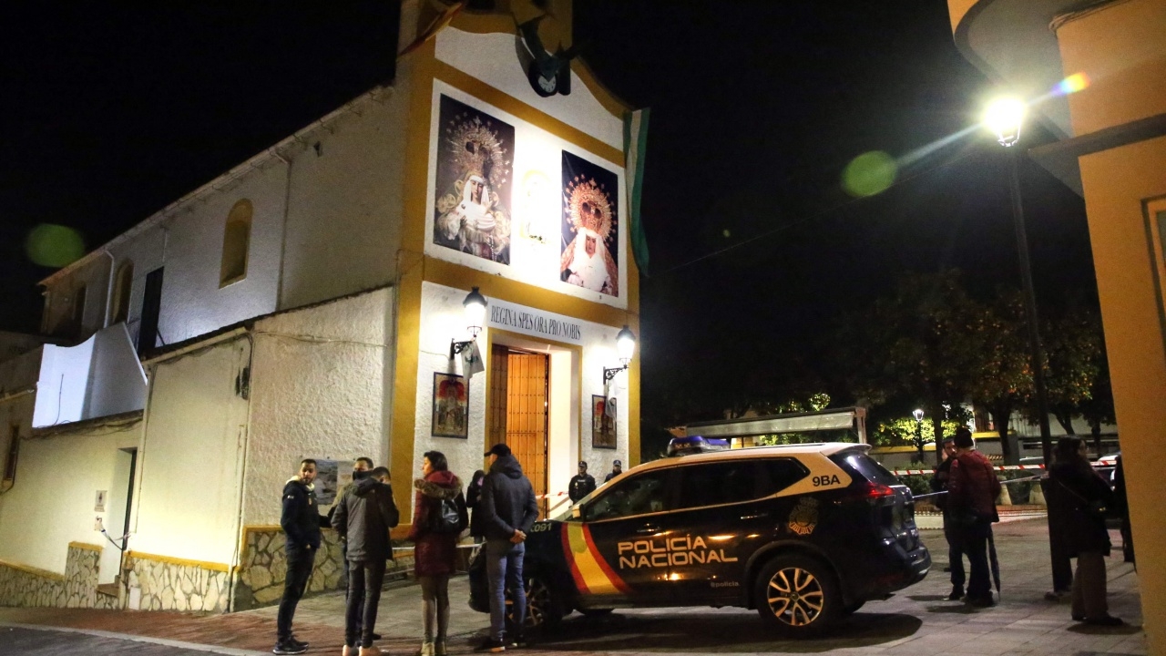 สเปนผวา มือมีดบุกไล่แทงคนในโบสถ์ 2 แห่ง ดับ 1 เจ็บอีกเพียบ