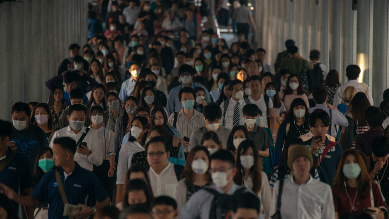 หมอมนูญ เชื่อโควิดจะกลับมาเป็นขาขึ้น แนะจับตา XBB.1.5 คนไม่เคยติดจะติดเชื้อ