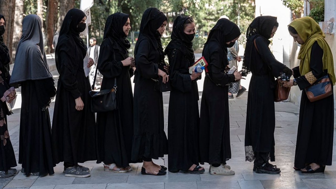 ตาลีบันห้ามนักเรียนหญิงอัฟกันสอบเข้ามหาวิทยาลัย