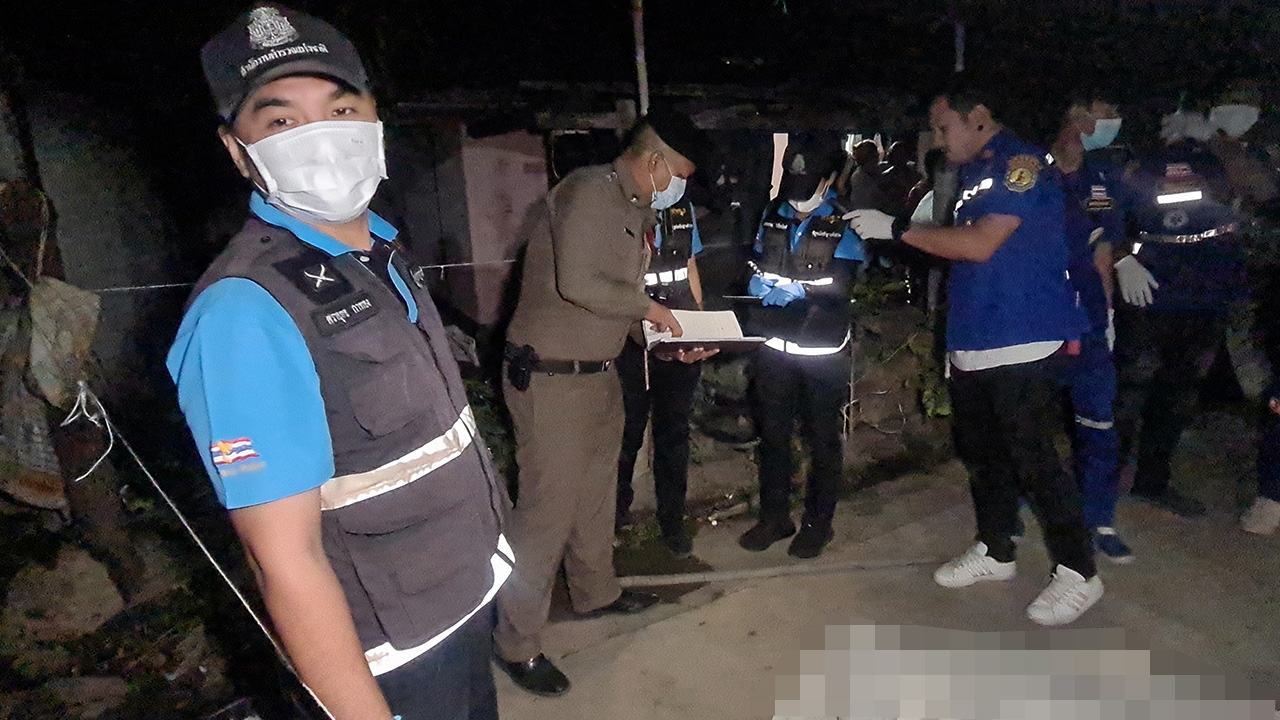 อยู่กินกันปีกว่า ผัวรุ่นน้องโหด! กะซวกเมียพรุนไม่พอใจเดินหนี