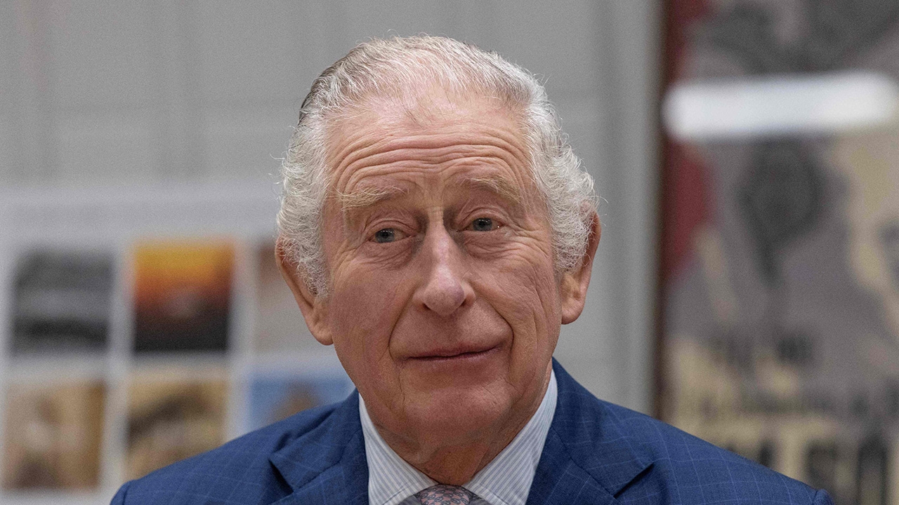 สื่อผู้ดีชี้ คิงชาร์ลส์ เจรจา แฮร์รี ร่วมพิธีราชาภิเษก