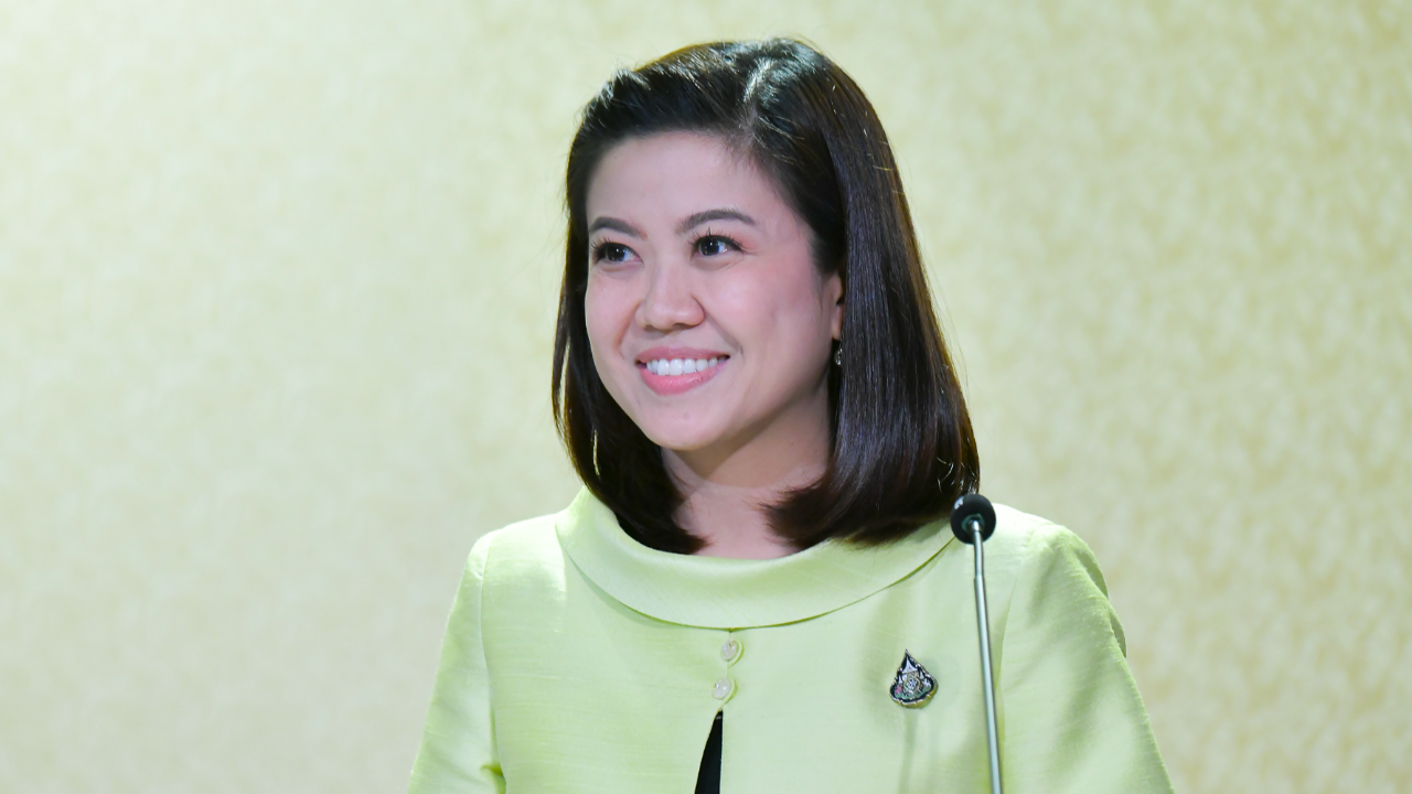 รัฐบาลบิ๊กตู่ เดินหน้ารถไฟความเร็วสูงเชื่อม 3 สนามบิน เชื่อม กทม. สู่ EEC