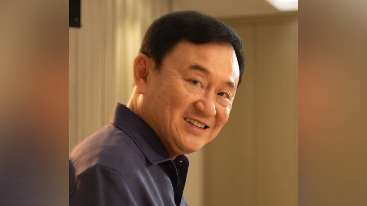 “ทักษิณ” แนะม็อบอย่าทะลุวัง ทะลุทำเนียบแทน เสียใจการจากไป “ลุงไพโรจน์”