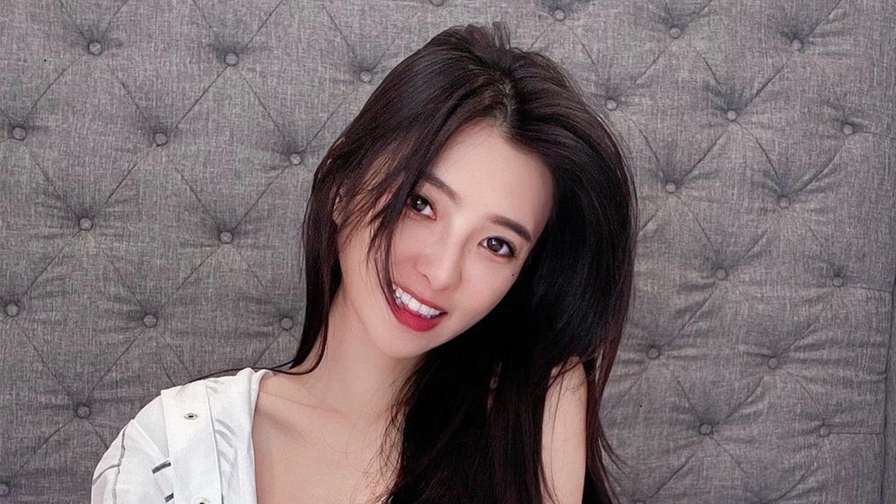 ดาราสาวไต้หวันซัดโดนยัดบุหรี่ไฟฟ้า ถ่ายภาพรีดเงิน ฉะยับ “ตํารวจไทยโกหก”