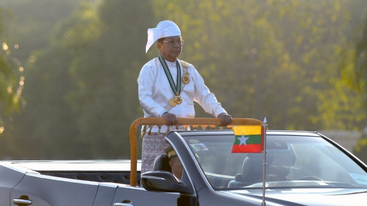 พม่าออกกฎหมายเลือกตั้งใหม่ โดนวิจารณ์หนัก พยายามสกัดพรรคซูจี