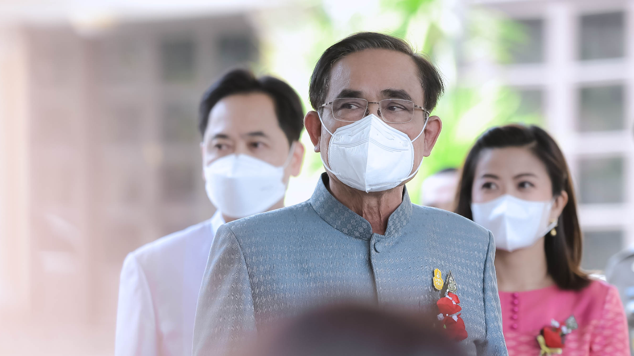 “ลุงตู่” ไม่ขอก้าวล่วง กกต. ไทม์ไลน์เลือกตั้ง ไม่ตอบยุบสภา ขอทำให้ดีที่สุด