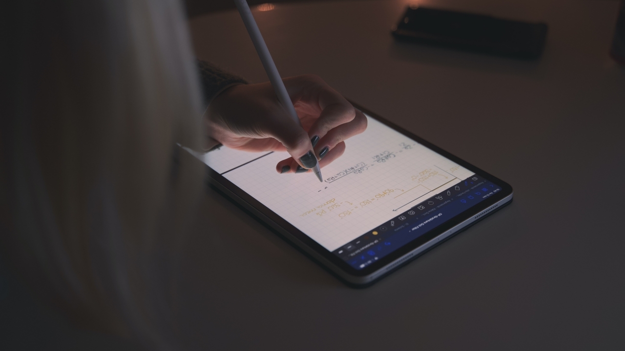 iPad แบบพับได้ (Foldable iPad) มีลุ้นเปิดตัวในปี 2024