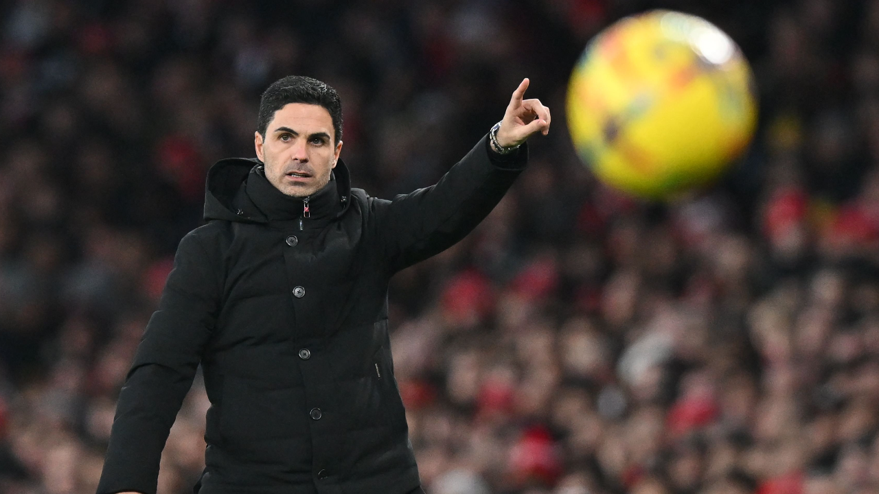 เอางี้เหรอ? "อาร์เซนอล" เบนเข็มรอคว้า 2 มิดฟิลด์บ้านใกล้เรือนเคียง หลังส่อวืด "ไกเซโด"