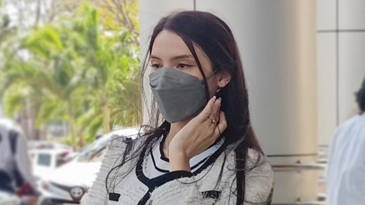 "ซาร่า" ไม่กังวลโดนแจ้ง "ให้ที่พักพิง" ทนายเตรียมยื่นขอประกัน "แดริล ยัง"