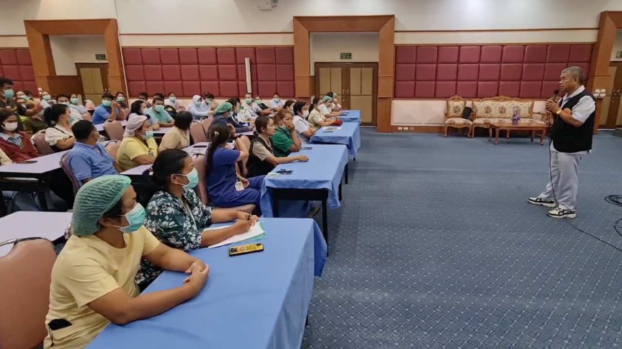 ลูกจ้าง สธ.ประชุมจ่อยกพลถามอนุทิน ปมค้างจ่ายเบี้ยเสี่ยภัยโควิด 1.3 แสนคน