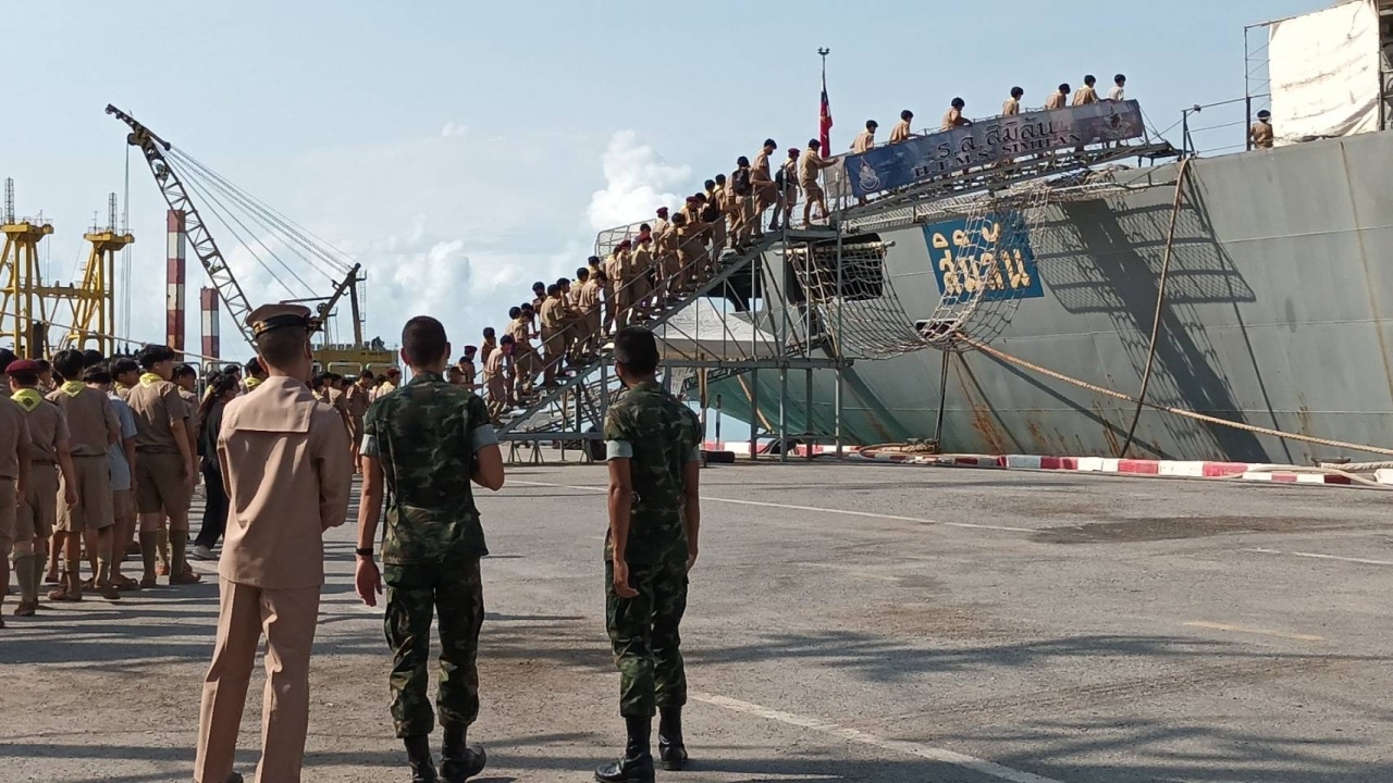 ทร. นำ "ร.ล.ภูมิพล-ร.ล.สิมิลัน" เอาใจเด็ก จัดเต็มกิจกรรมวันเด็กปีนี้