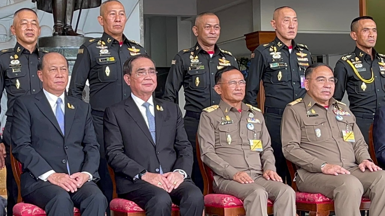 "นายกฯ" นำบิ๊กทหารร่วมงานวันสถาปนา "กองทัพภาคที่ 1" ครบ 113 ปี