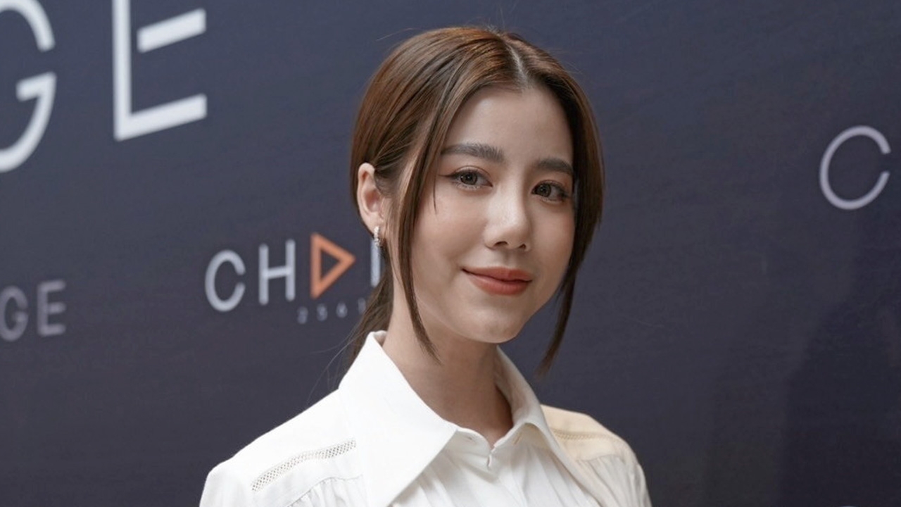 "เอสเธอร์" ห่าง "เคน" แต่เปล่าเลิก รัก 7 ปี เลยช่วงโฟกัสความสัมพันธ์